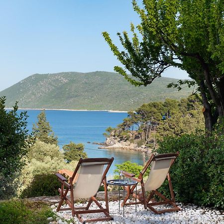 Lithea Villas And Studios By The Sea Agios Petros  Exterior photo