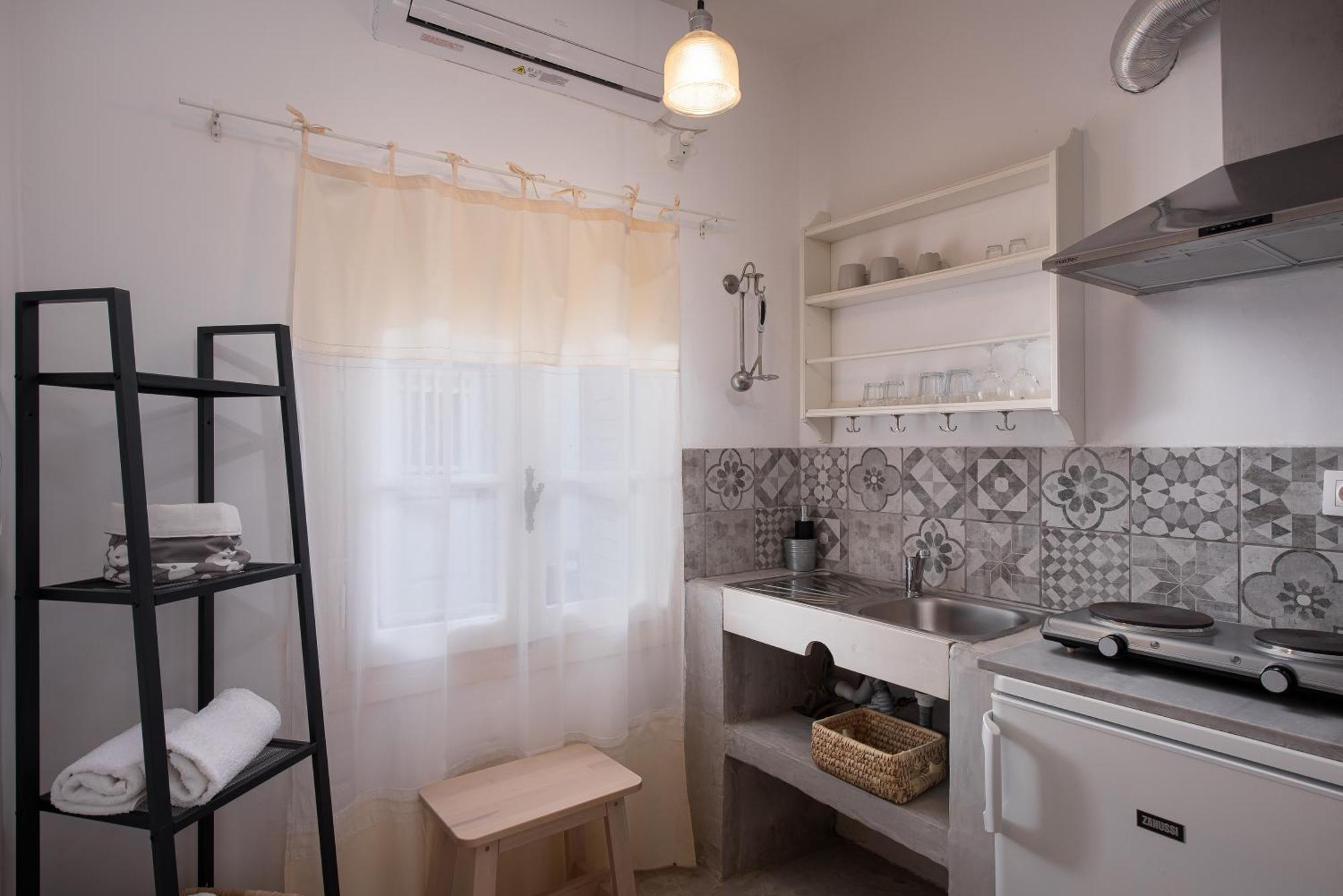 Lithea Villas And Studios By The Sea Agios Petros  Exterior photo