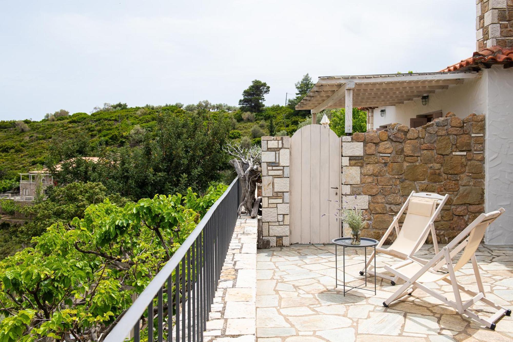 Lithea Villas And Studios By The Sea Agios Petros  Exterior photo