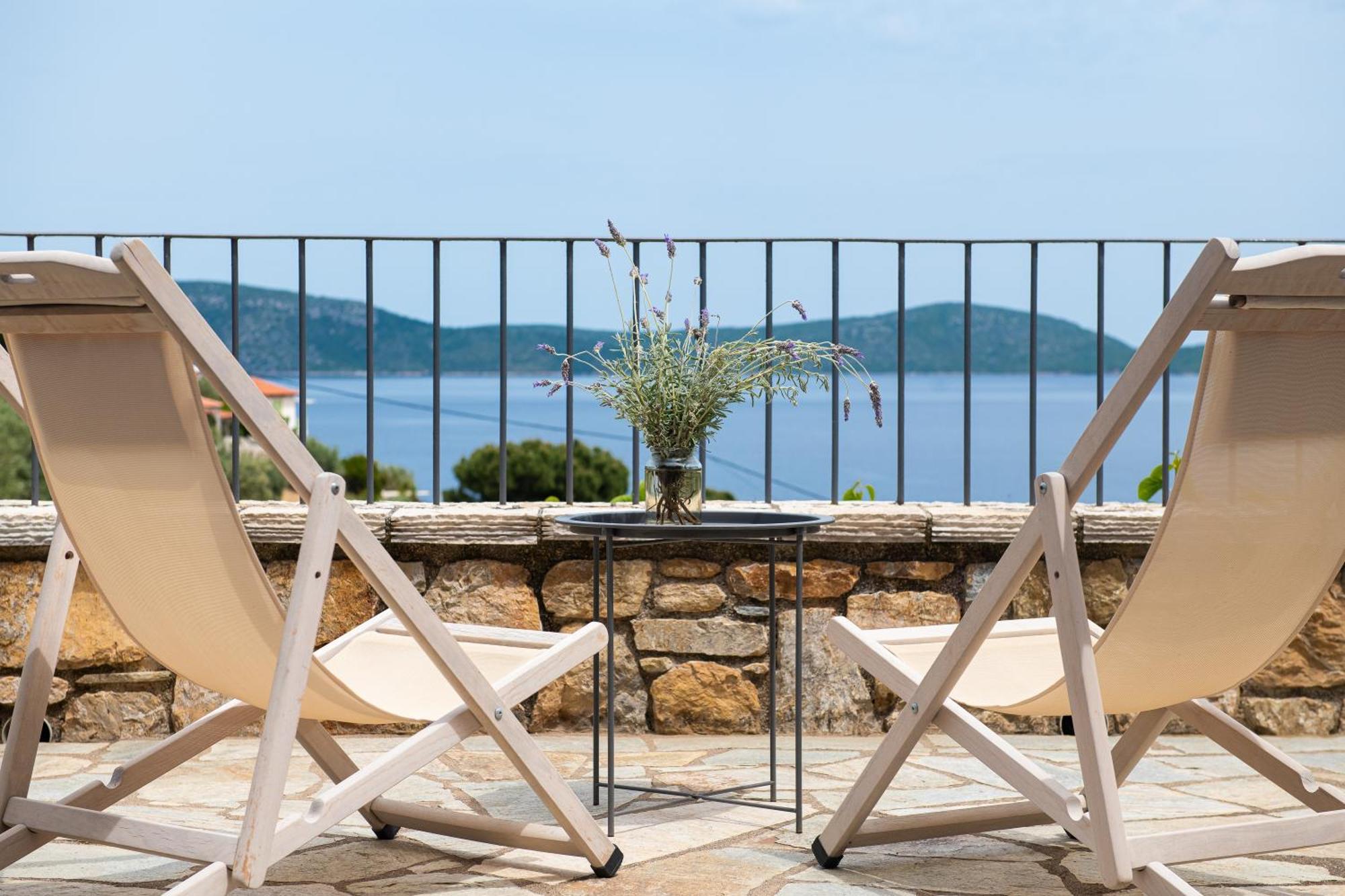 Lithea Villas And Studios By The Sea Agios Petros  Exterior photo