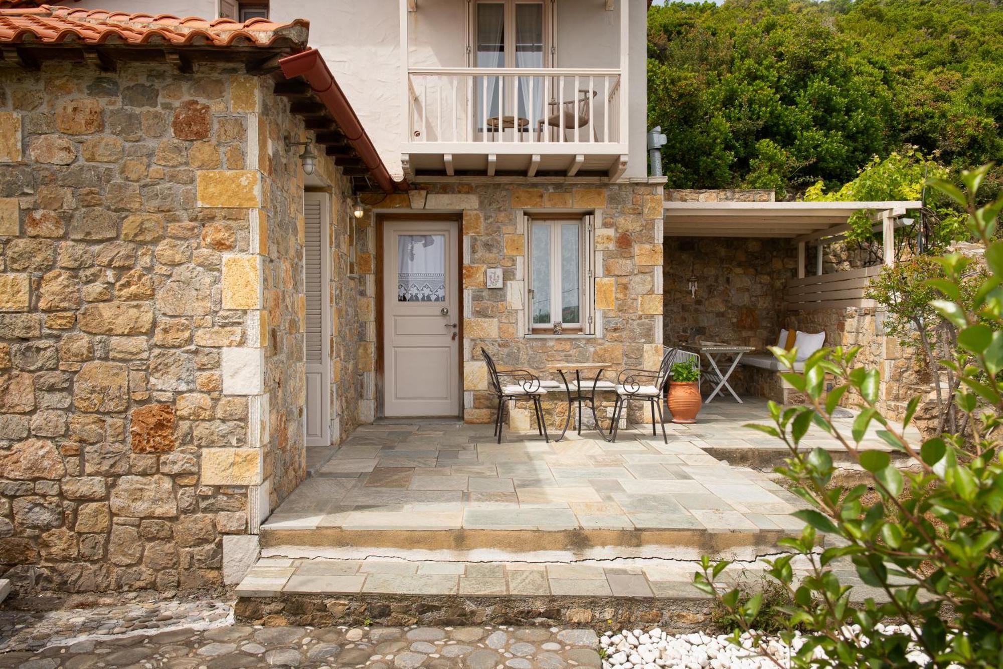 Lithea Villas And Studios By The Sea Agios Petros  Exterior photo