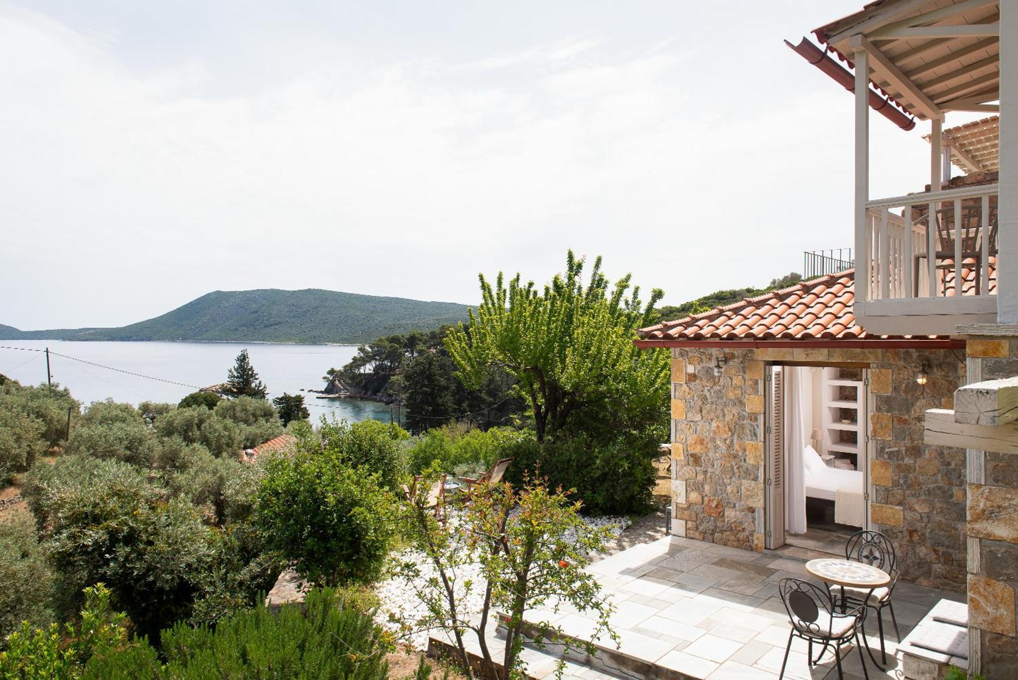 Lithea Villas And Studios By The Sea Agios Petros  Exterior photo