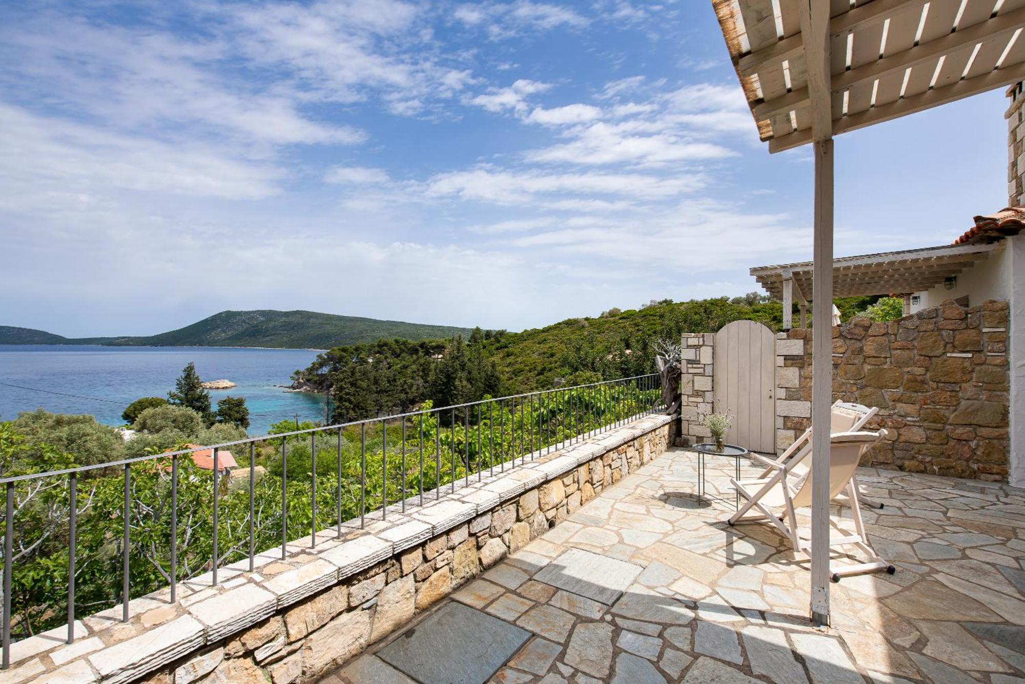 Lithea Villas And Studios By The Sea Agios Petros  Exterior photo