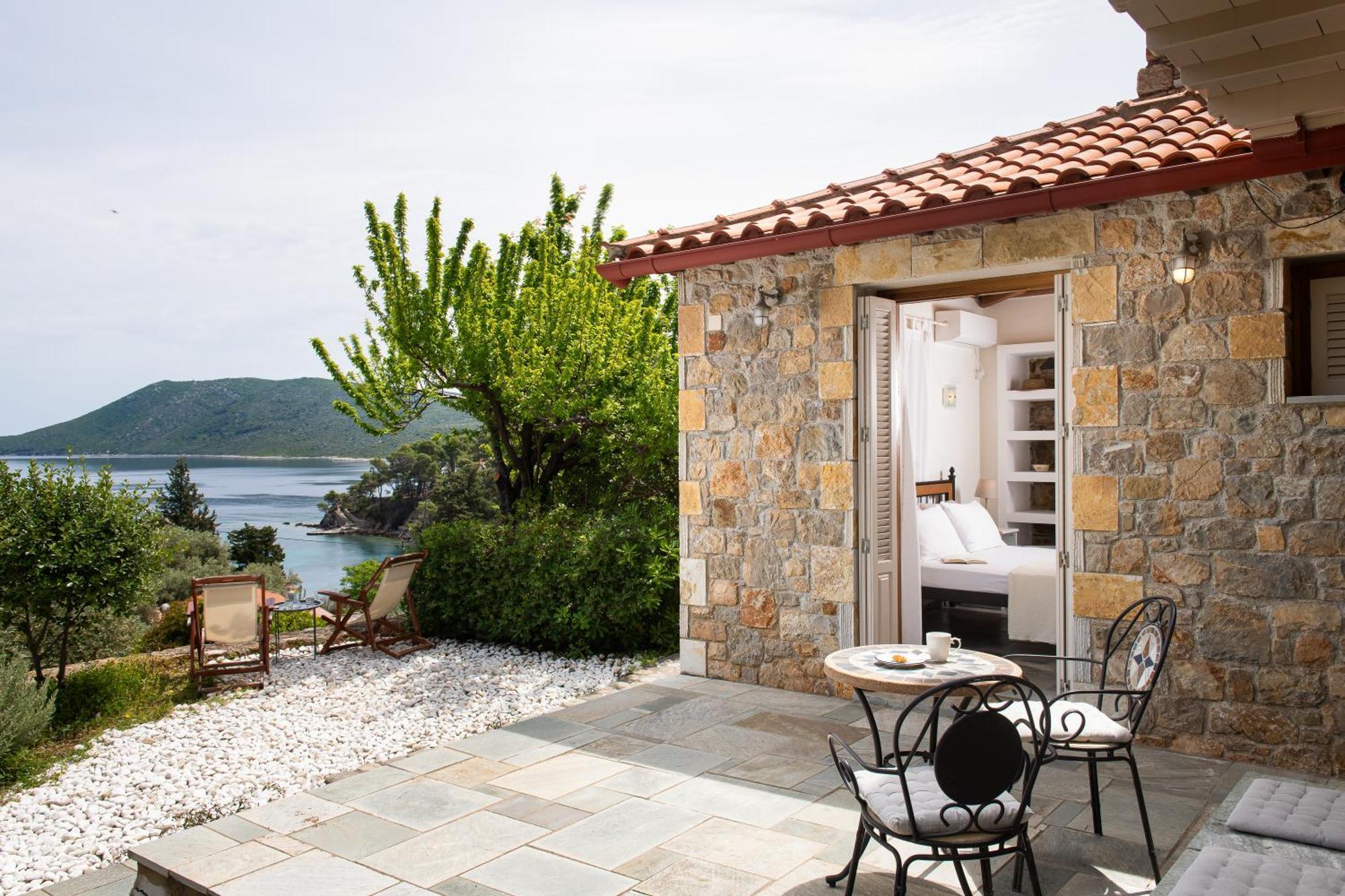 Lithea Villas And Studios By The Sea Agios Petros  Exterior photo