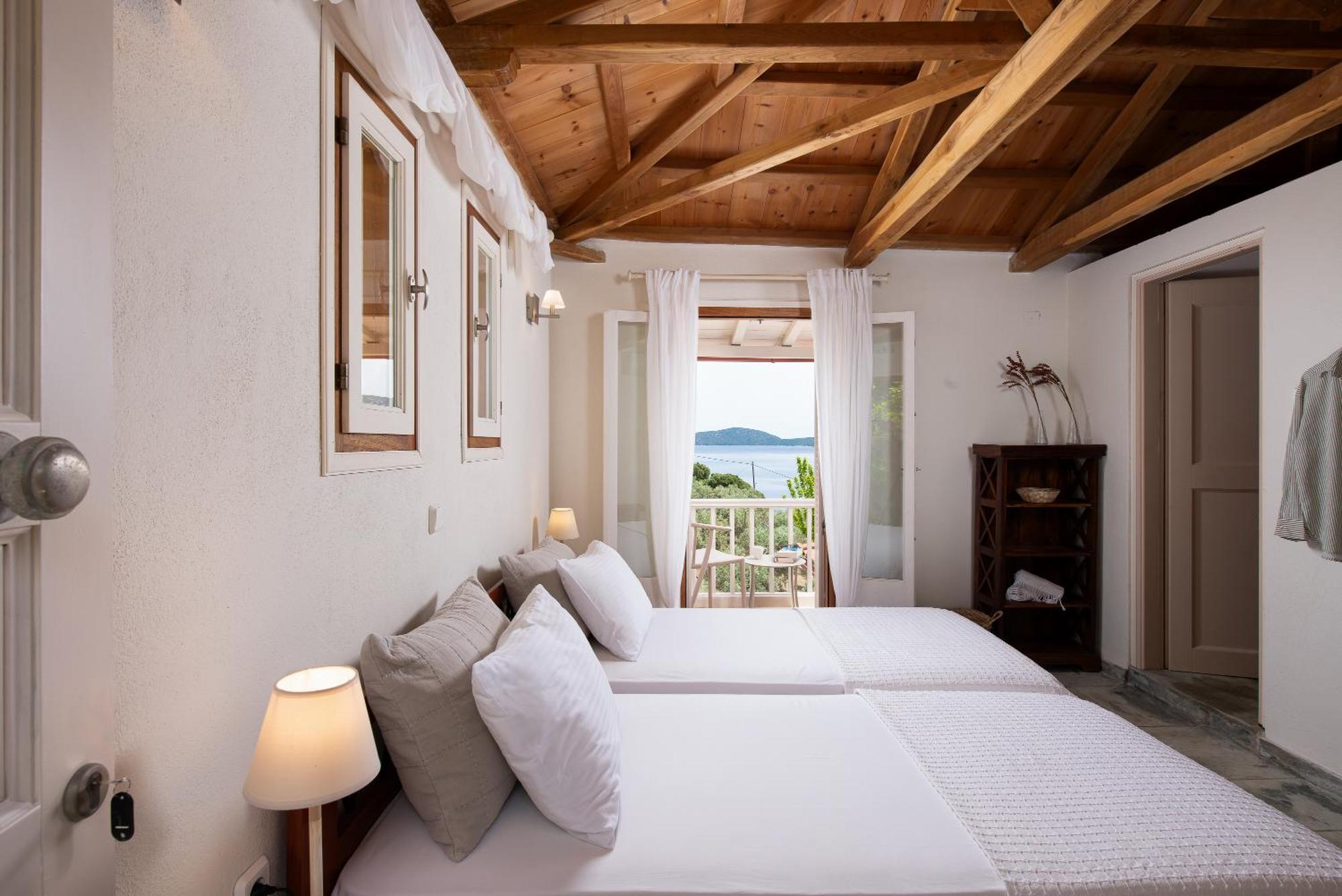 Lithea Villas And Studios By The Sea Agios Petros  Exterior photo