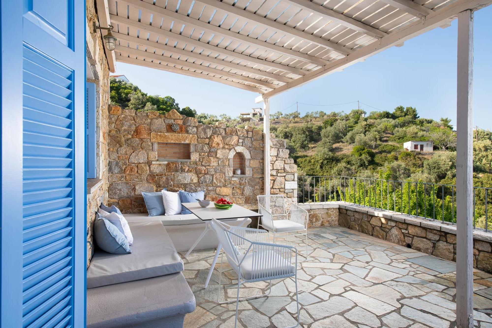 Lithea Villas And Studios By The Sea Agios Petros  Exterior photo